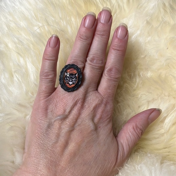 resin black cat resizable ouiji ring - Picture 1 of 3